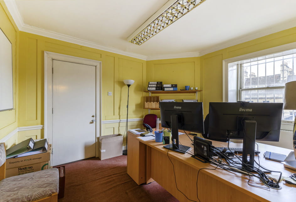 5,434 Sq Ft , 41 Gay Street BA1 - Available