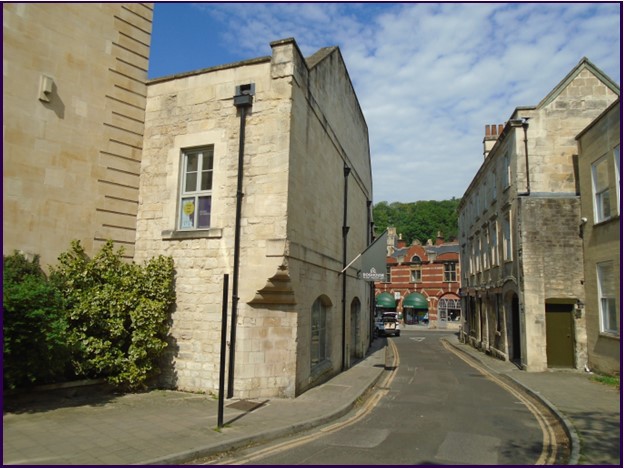 1,518 Sq Ft , 10 Kingston Road BA15 - Available