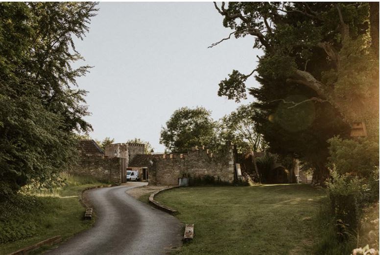 189 to 437 Sq Ft , Units At Southernwood Castle, The Rocks SN14 - Available