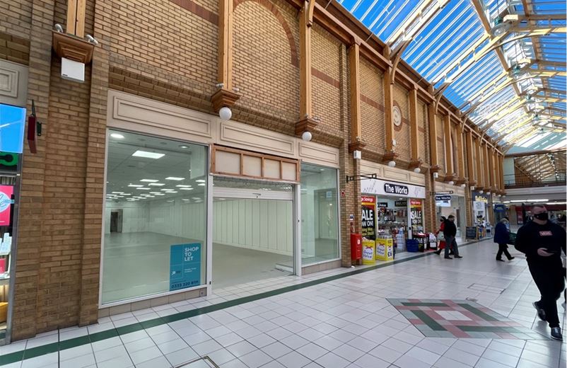 2,319 Sq Ft , Unit 29, Green Lanes Shopping Centre EX31 - Available