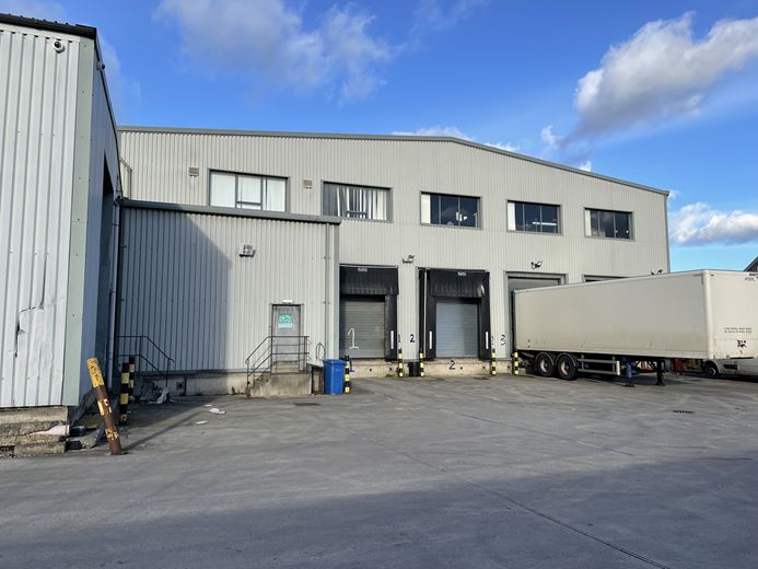 59,578 Sq Ft , Gainsborough Building, Canal Road BA14 - Available