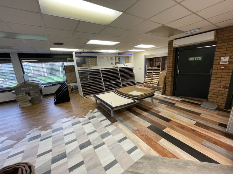 1,530 Sq Ft , 10 Clevedon Walk BS48 - Available