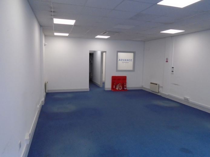 691 Sq Ft , 16 High Street BA13 - Available