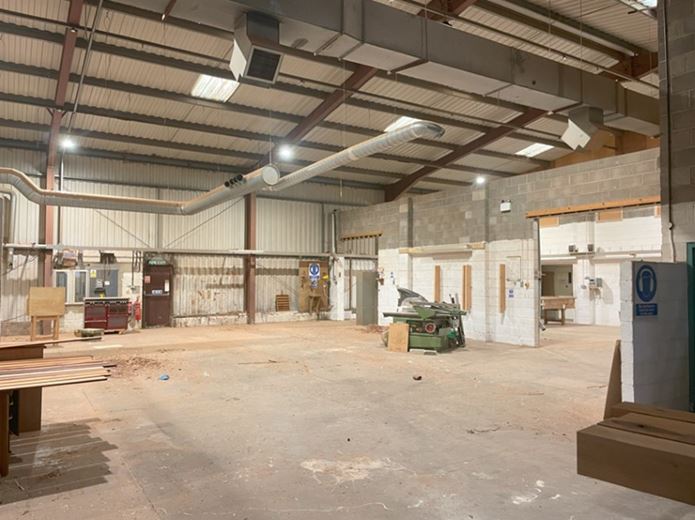 10,325 Sq Ft , Unit 4, Handlemaker Road BA11 - Available