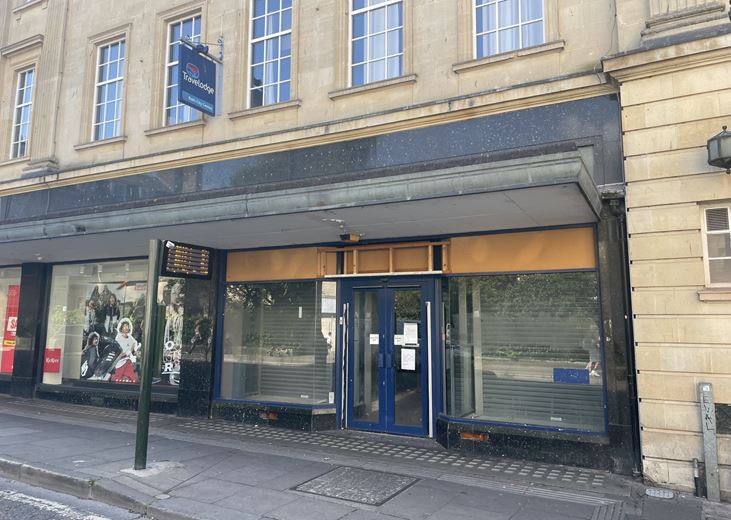 1,012 Sq Ft , Ground Floor Of 6 Westgate Buildings, Bath BA2 - Available