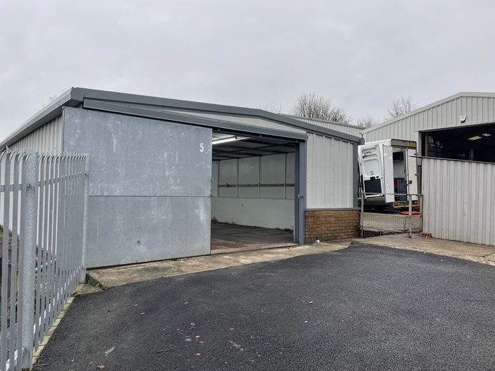 1,120 Sq Ft , Unit 5 Millards Farm BA12 - Available