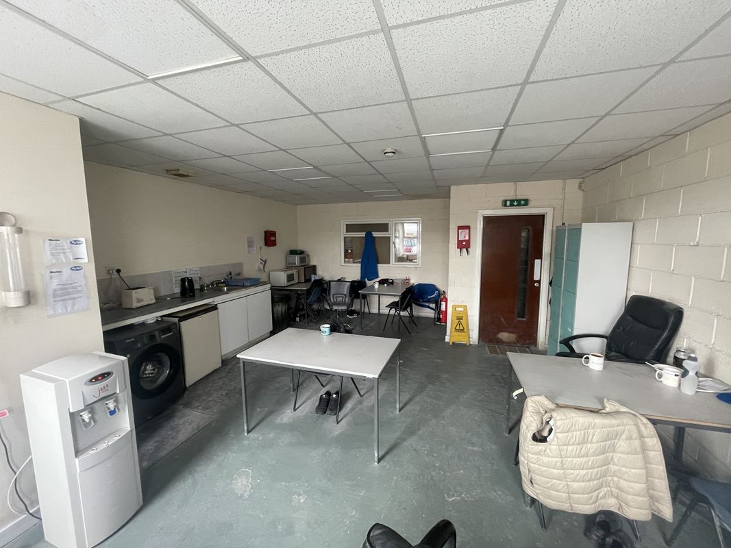 20,623 Sq Ft , Unit 6, Brue Way TA9 - Sold STC