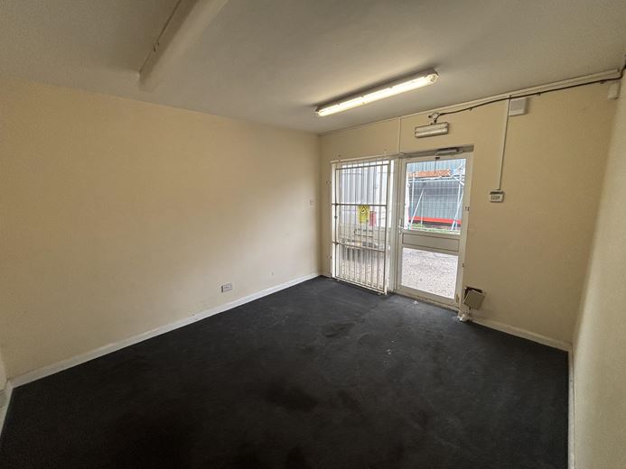 2,573 Sq Ft , Unit 18 Lowman Units, Lowman Way EX16 - Available