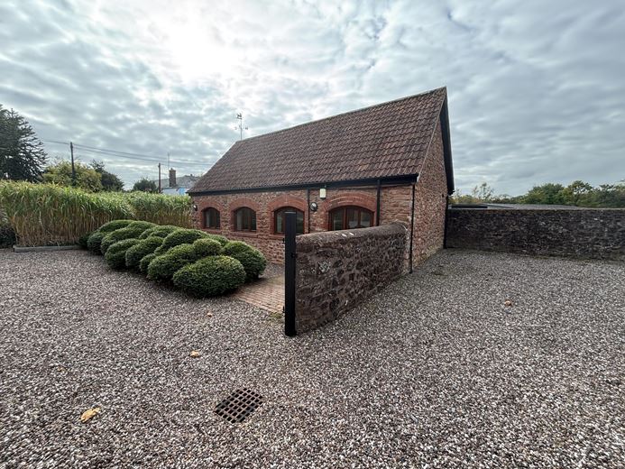 533 Sq Ft , 5 Higher Ford, Ford TA4 - Available