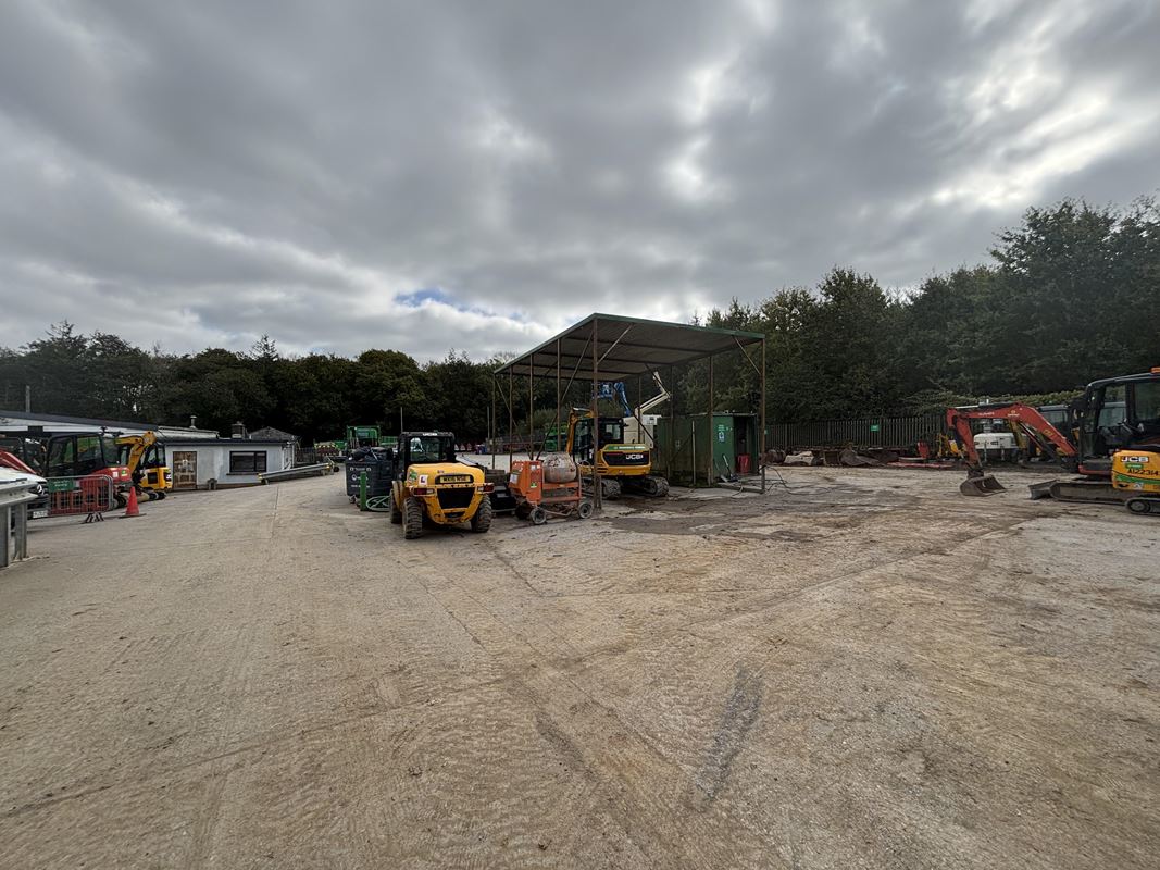 2.8 acres , Yard At Fishleigh Rock, Fishleigh Rock EX37 - Available