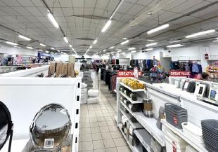 12,277 Sq Ft , 15 Alvescot Road OX18 - Available