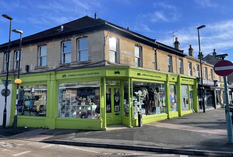 2,940 Sq Ft , 33-34, Moorland Road BA2 - Available