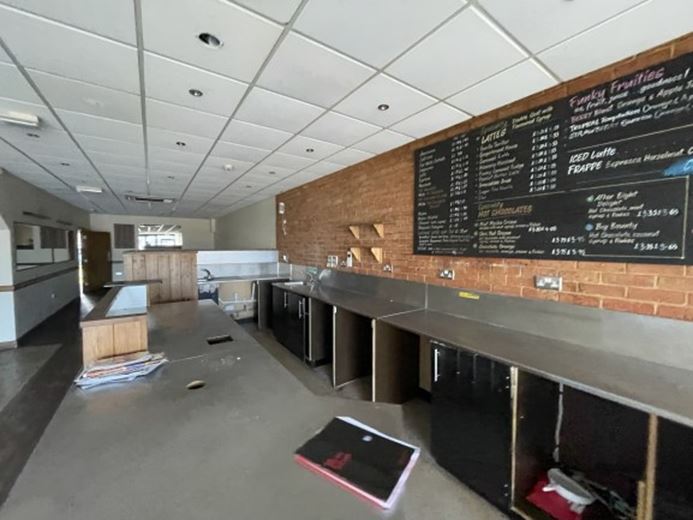 94.9 Sq M , 96 High Street BS23 - Available