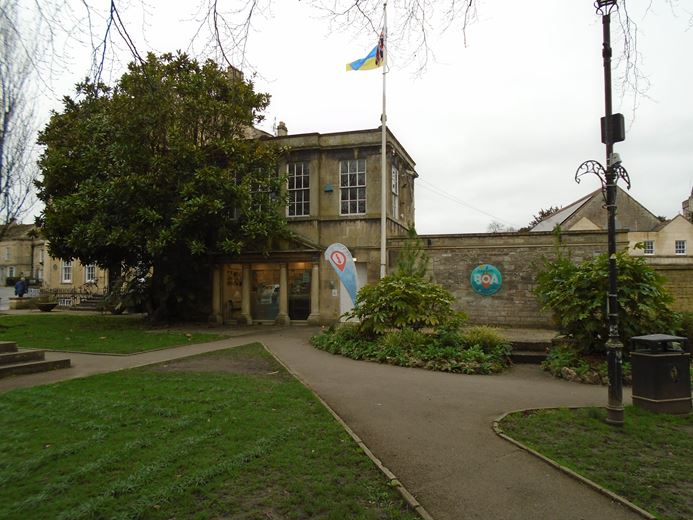 1,015 Sq Ft , The Greenhouse, 50 St Margarets Street BA15 - Available