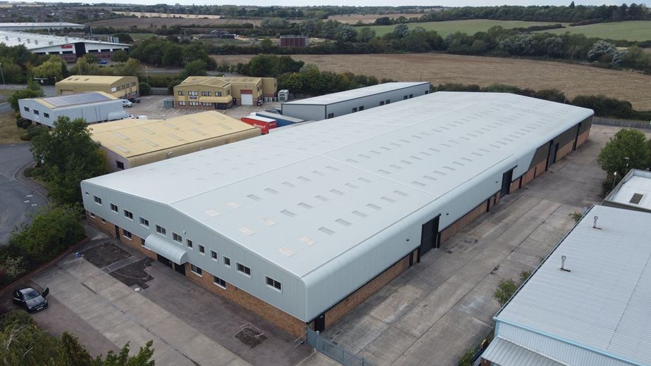 44,684 Sq Ft , 41 Edison Road PE27 - Available