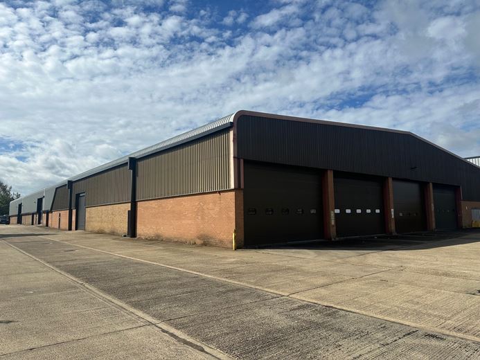 44,684 Sq Ft , 41 Edison Road PE27 - Available