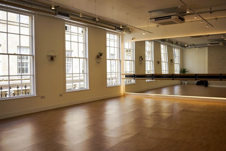5,381 Sq Ft , 3-4 Bath Street BA1 - Under Offer