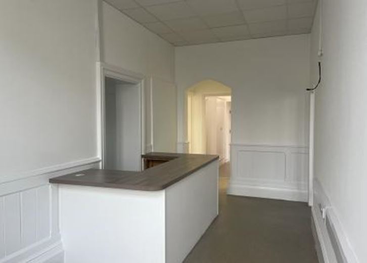 991 Sq Ft , 11 Huntspill Road TA9 - Available