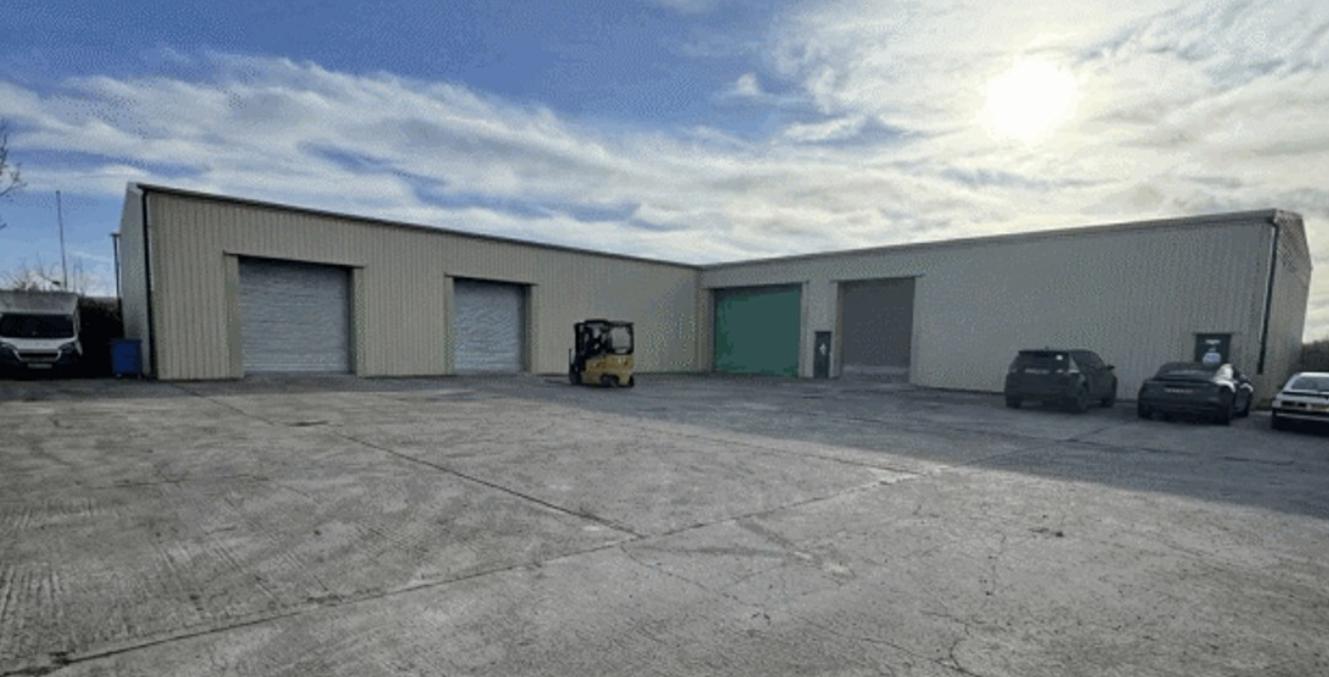 13,808 Sq Ft , 4 , Brook Lane Trading Estate BA13 - Available