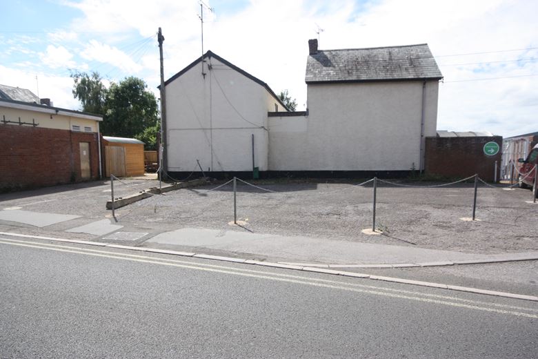 277.2 Sq Ft , Car Parking, Longforth Road TA21 - Available