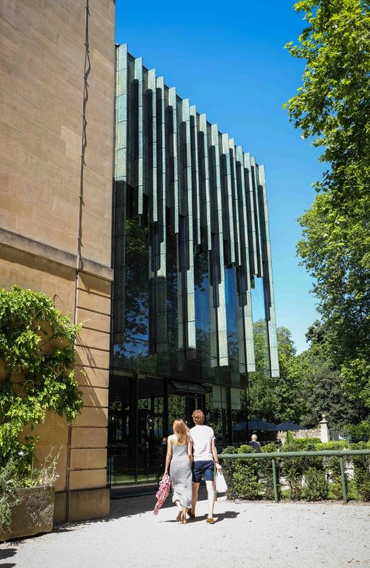 892 Sq Ft , 11 Beauford Square BA1 - Sold STC