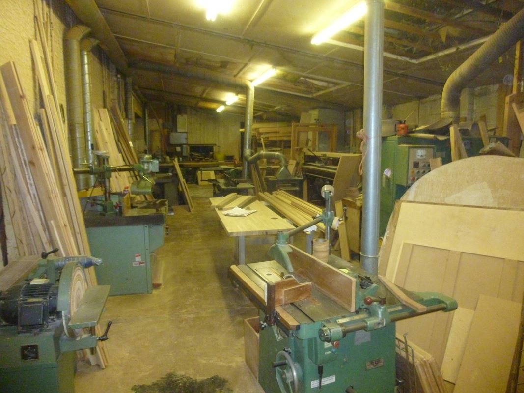 5,320 Sq Ft , Wellington Timber, Milverton Road TA21 - Available