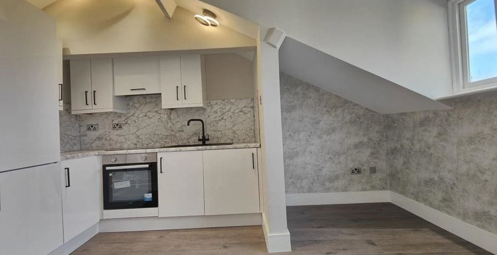 1,265 Sq Ft , 65 Cheap Street DT9 - Sold STC