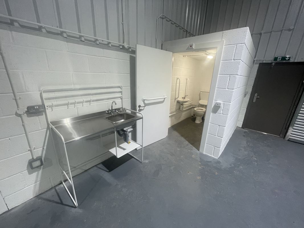 761 Sq Ft , Unit 2a Grange Farm Business Park, Nynehead TA21 - Under Offer