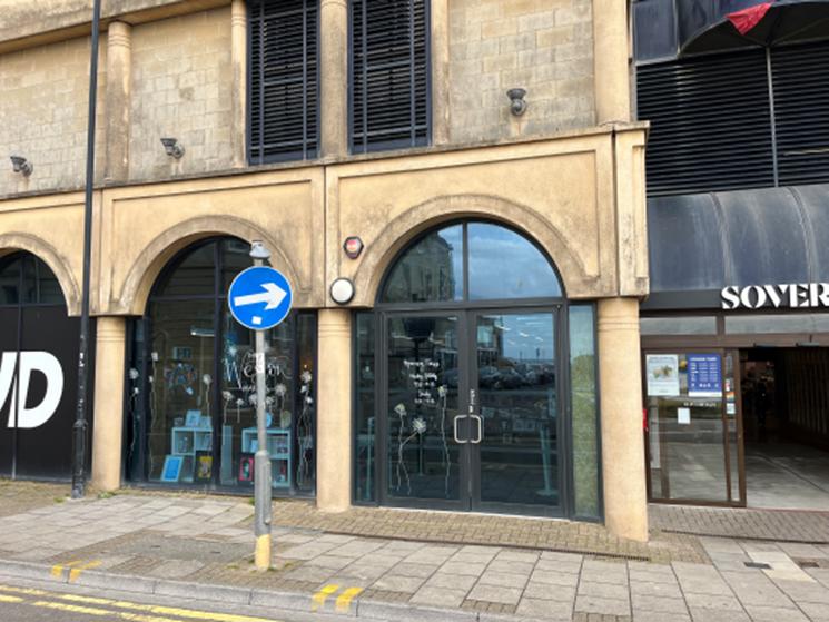 1,403 Sq Ft , Unit 10A, High Street BS23 - Available