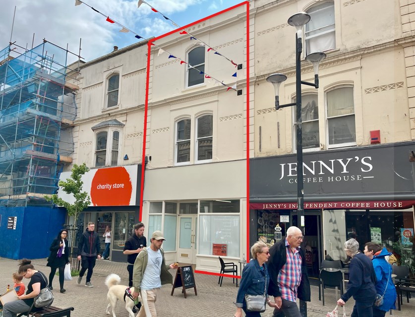 1,272 to 2,205 Sq Ft , 73 High Street BS23 - Available