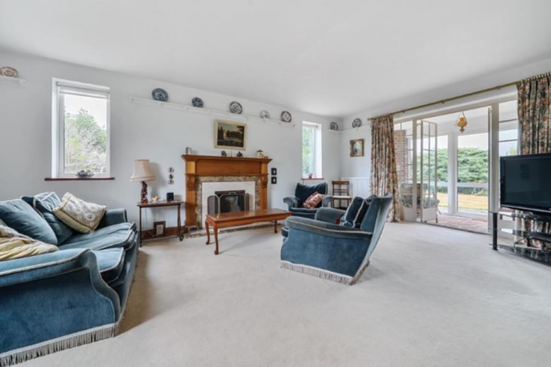 0.68 acres , 27 Wilcot Road SN9 - Sold STC