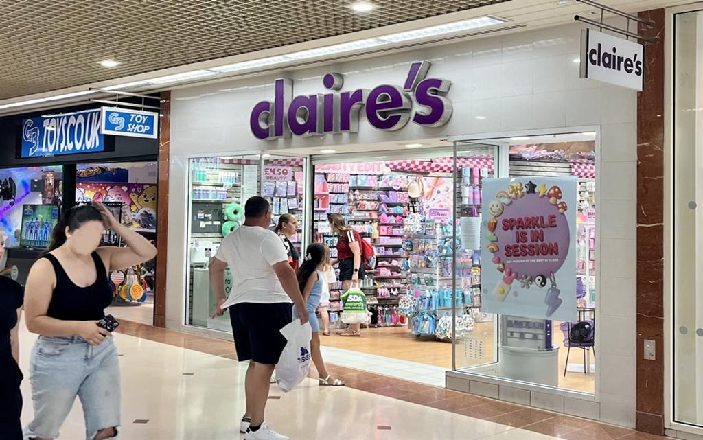 627 Sq Ft , Unit 33B, High Street BS23 - Under Offer