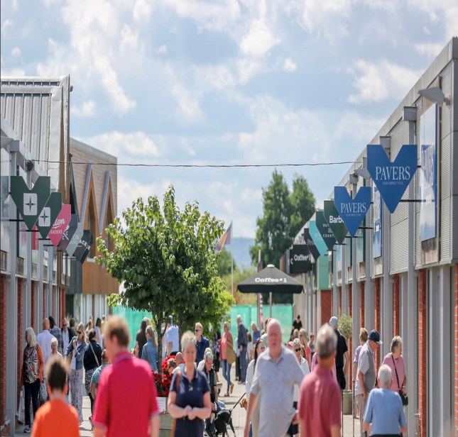 143.4 Sq M , Unit 30, The Valley WR11 - Available