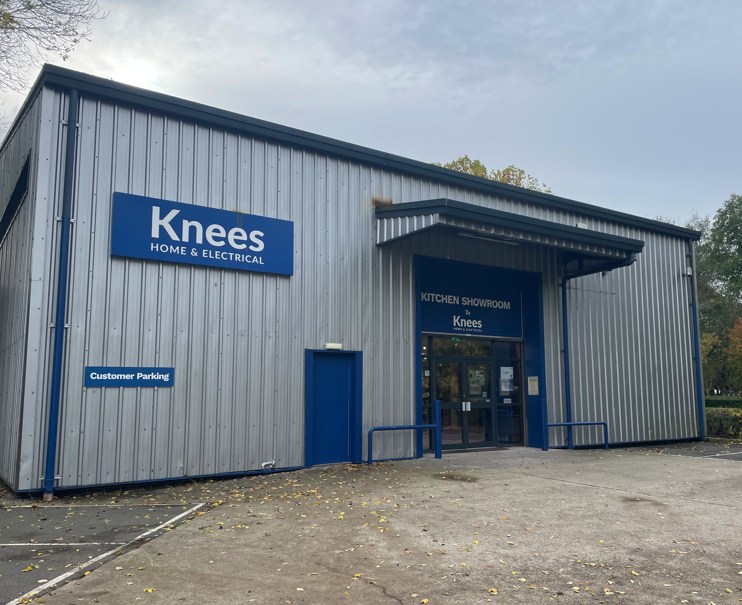 7,581 to 16,536 Sq Ft , White Horse Business Park, Epsom Road BA14 - Available