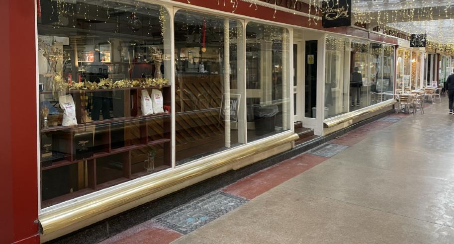 1,555 Sq Ft , 14-16 , The Corridor BA1 - Under Offer