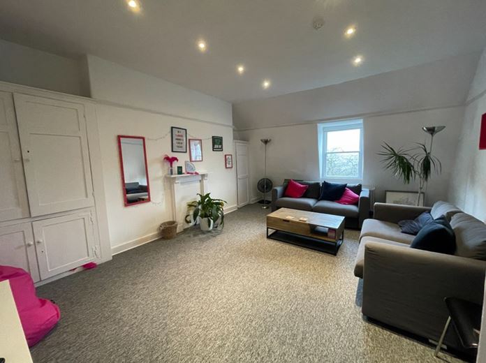 1,361 Sq Ft , 2nd & 3rd Floors, 18 Brock Street BA1 - Available