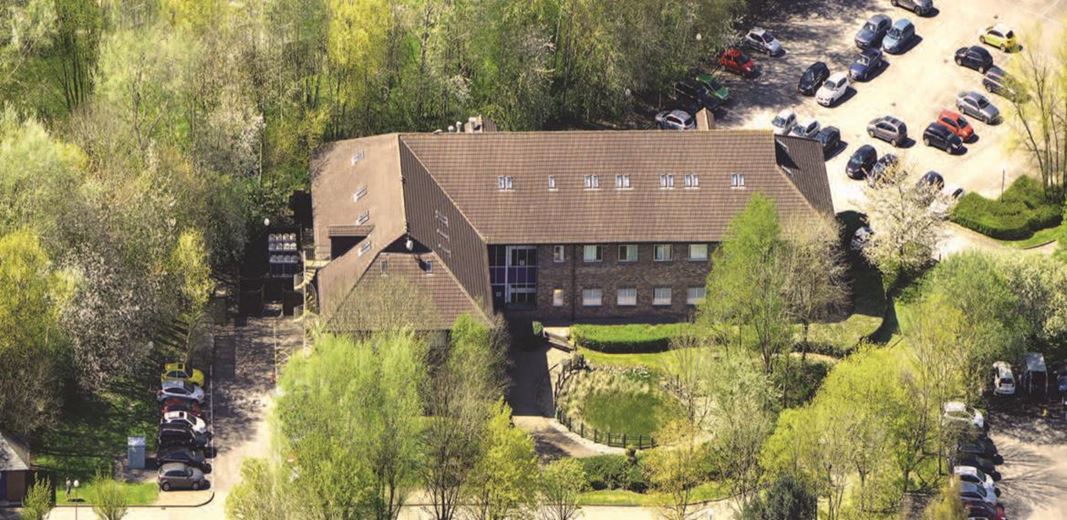 19,492 Sq Ft , White Horse Business Park BA14 - Available