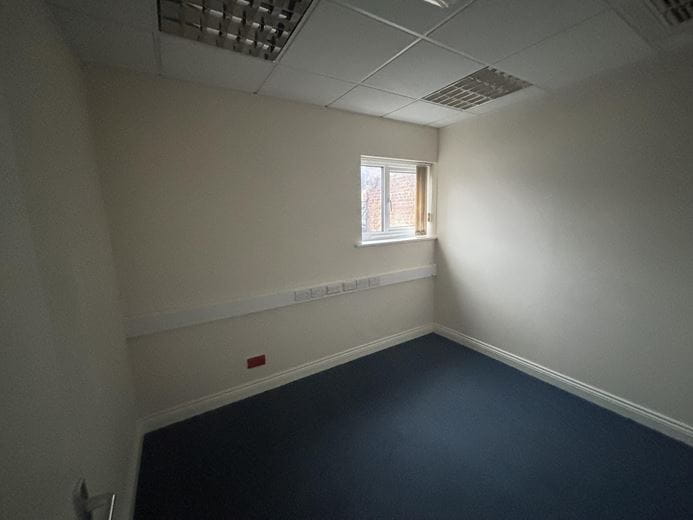 736 Sq Ft , St. Johns House, Castle Street TA1 - Available