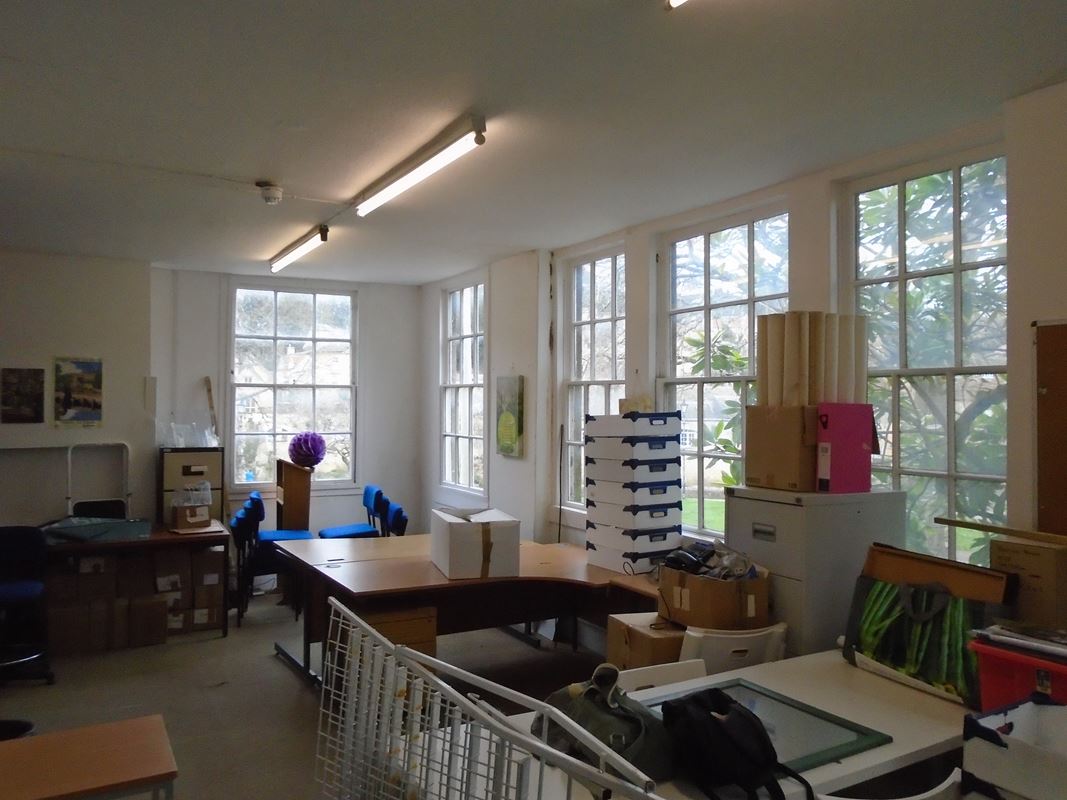 1,015 Sq Ft , The Greenhouse, 50 St Margarets Street BA15 - Available