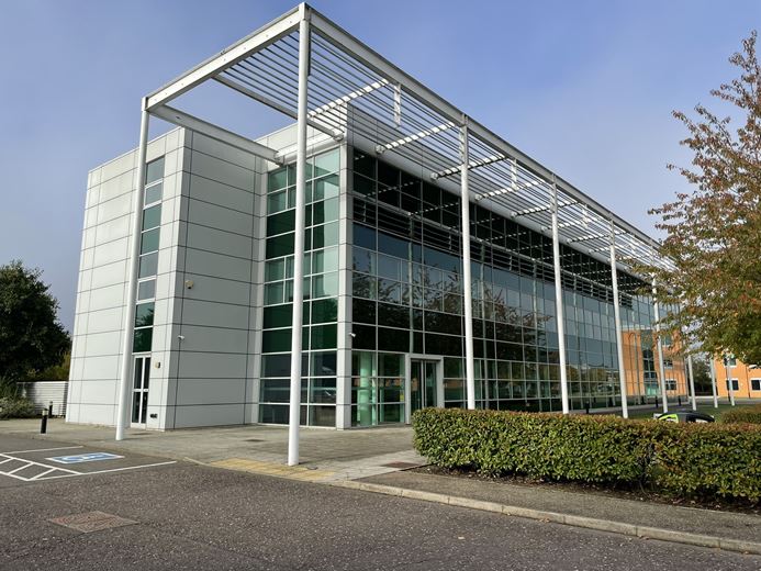 20,941 Sq Ft , Selwyn House, Cowley Road CB4 - Available