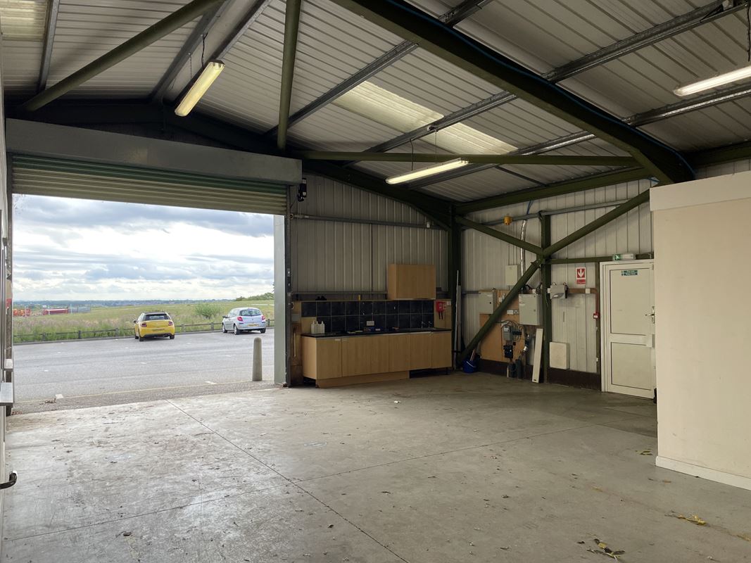 1,328 Sq Ft , 5c Saltergate Business Park, Burley Bank Road HG3 - Available