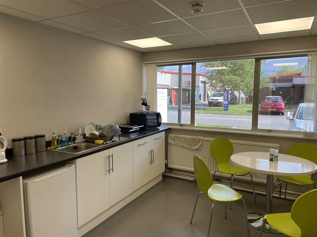 6,518 Sq Ft , Unit C GSPK Business Estate, Manse Lane HG5 - Available
