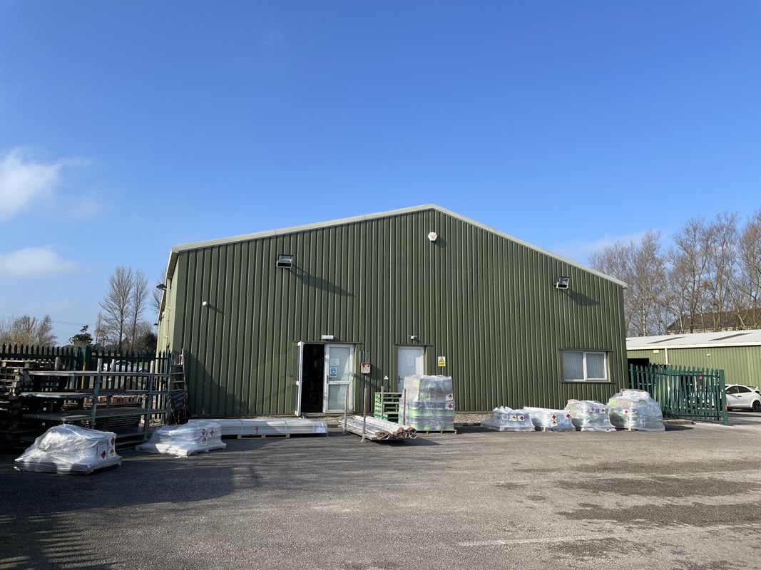5,934 Sq Ft , Unit 4 Saltergate Business Park, Burley Bank Road  HG3 - Available