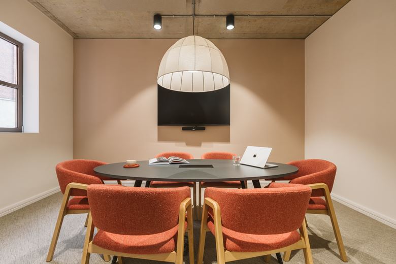 100 to 1,500 Sq Ft , 34 Boar Lane LS1 - Available