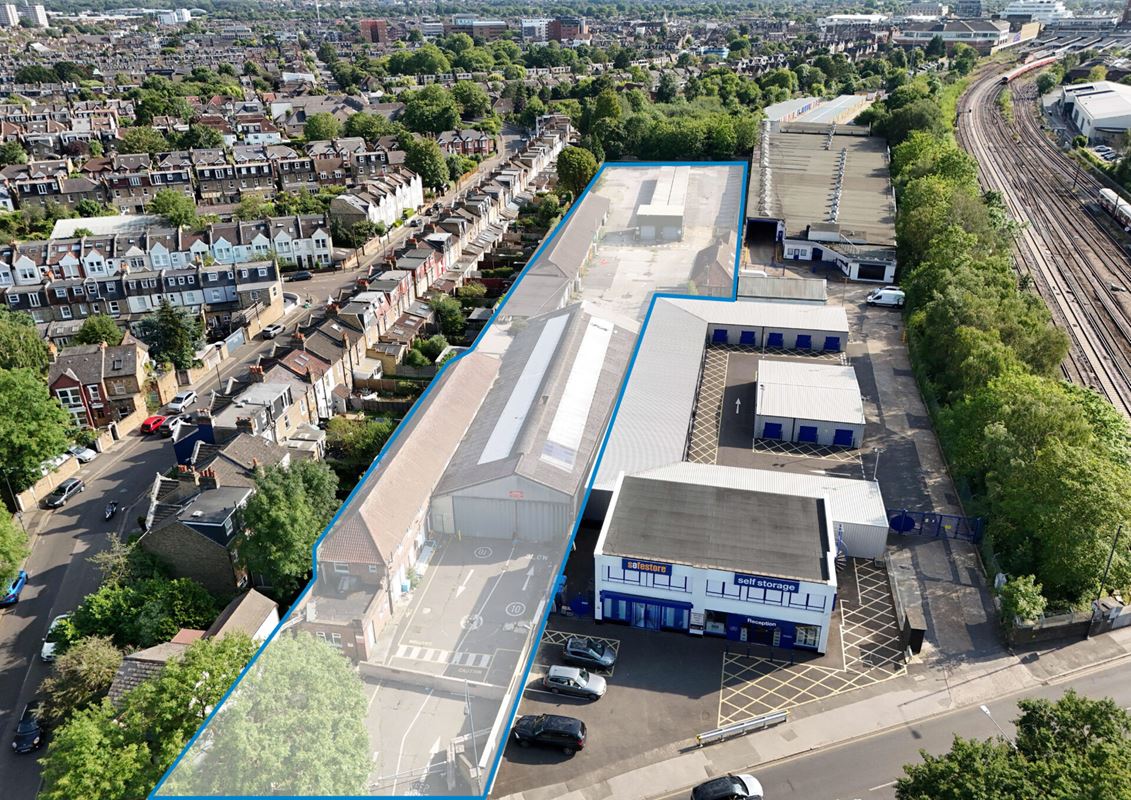 1.8 acres , 53 Gap Road SW19 - Available