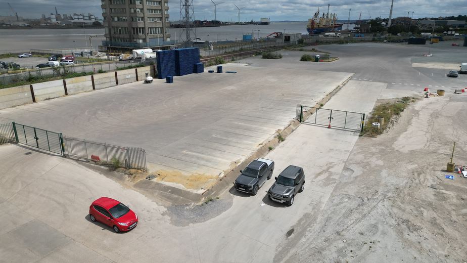 2 to 7 acres , 7-Acre Class 1 IOS Site, Northfleet DA11 - Available