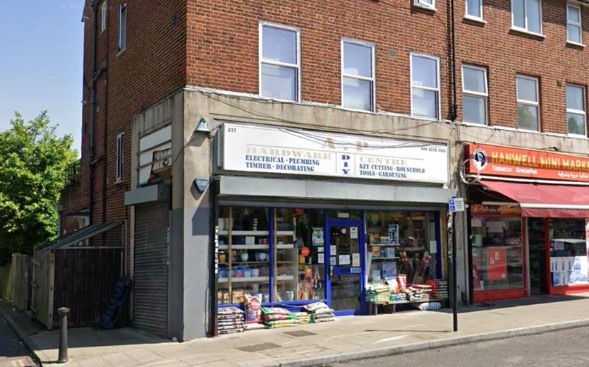 807 Sq Ft , 337 Greenford Avenue W7 - Available