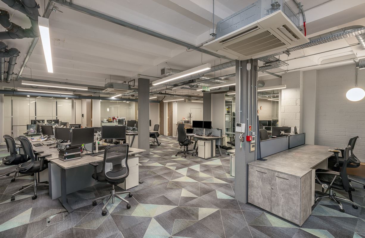 3,331 Sq Ft , 35 Cock Lane EC1A - Available