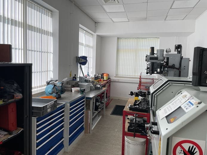 9,379 Sq Ft , 45 Research Avenue North Heriot-Watt University EH14 - Available