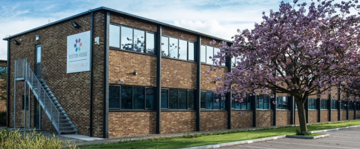 400 to 800 Sq Ft , Boston House Business Centre OX12 - Available